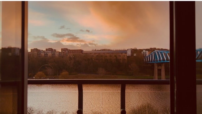 Room Available in Beautiful Quayside Flatshare Main Photo
