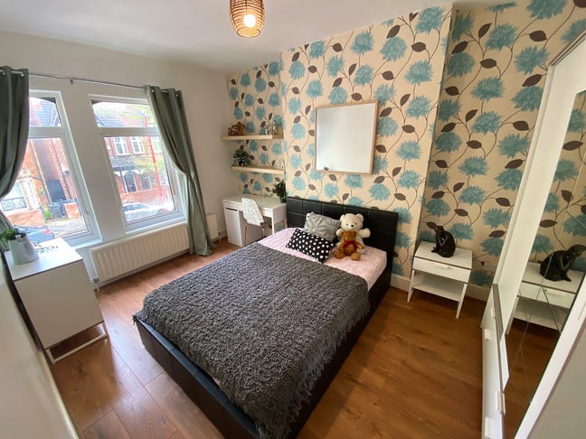 Stunning Professional Houseshare Main Photo