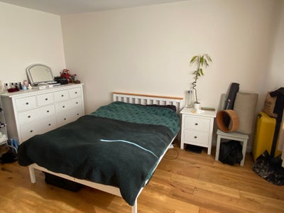 Bedroom with double bed Main Photo
