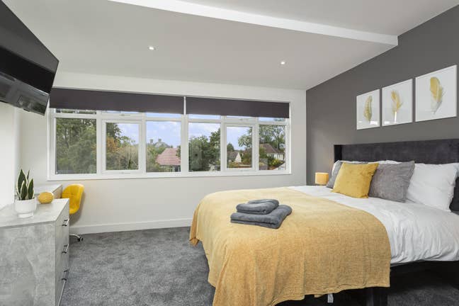 💥 Beautiful Large En Suite Room💥 Main Photo