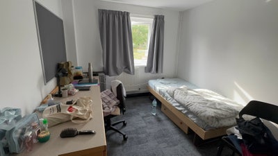 Darwin house  Main Photo