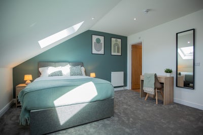 🏡Two Ensuite Rooms Available | All Bills Included Main Photo