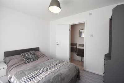 ENSUITE Room in Chislehurst- 5 mins from Stn!  Main Photo