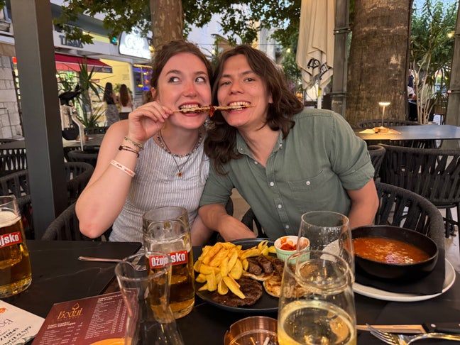 Looking for a cheap short term sublet in London Main Photo
