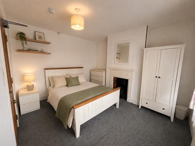 Ensuite Double Room Crofton Park Main Photo