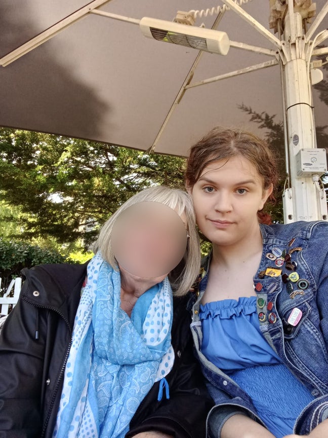 Queer mtf professional seeking room Main Photo