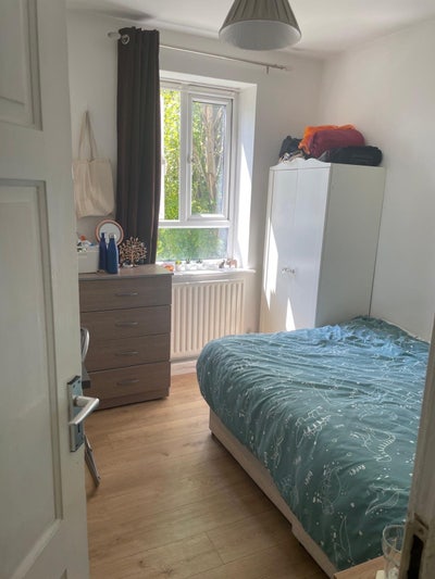 Double room in White City 745/mo Main Photo