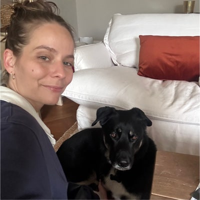 Cleanly &  easy-going w/ a big friendly dog Main Photo