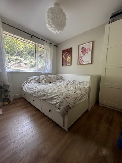 Double Room to Rent Main Photo