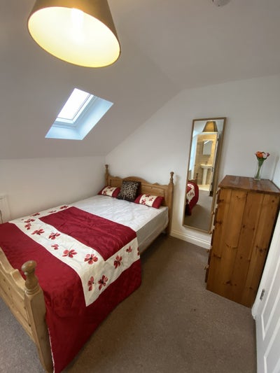 Double bed en-suite room  Main Photo