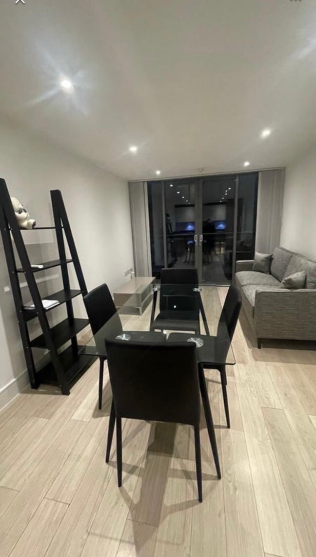 ✨🛌 Spacious Double Bedroom Available In Wembley✨ Main Photo