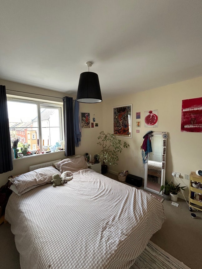 Room in horfield  Main Photo