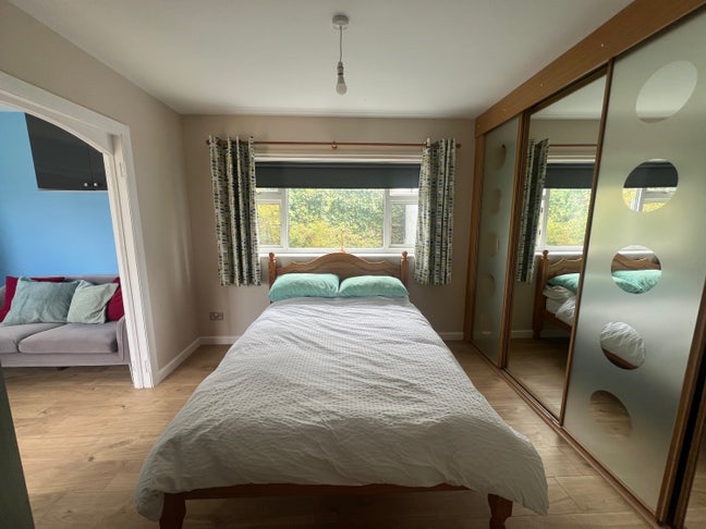 1 bed annexe with parking  Main Photo