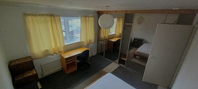 Double Bedroom Sep/26 Main Photo