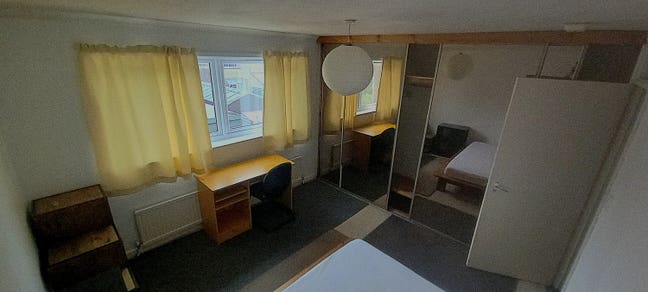 Double Bedroom Sep/26 Main Photo