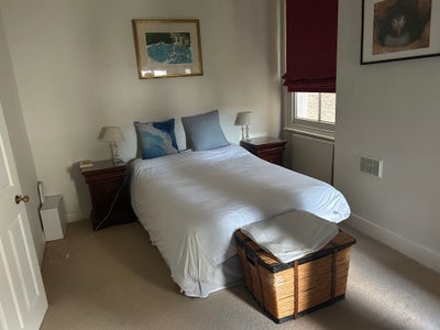 Lovely large room in Furzedown Main Photo