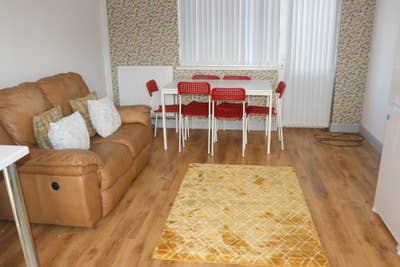 Room in a Shared House, Capstone Avenue, B18 Main Photo