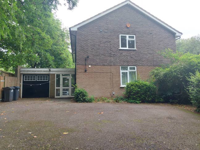 Spacious rooms from &pound;350 in Erdington Main Photo