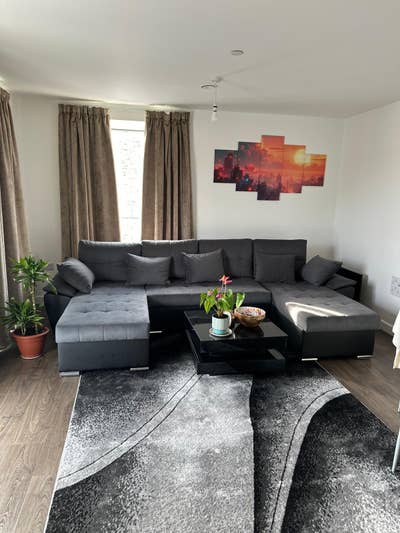 For Rent Modern Apartment 2 bedrooms 2 bathrooms Main Photo