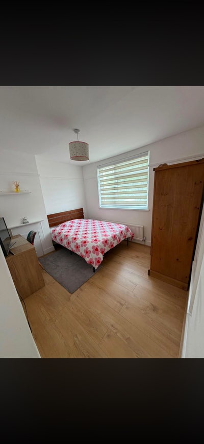 Double room  to rent it  Main Photo