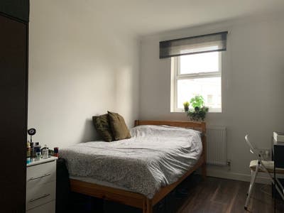 Double Room to rent near Greenwich University Main Photo