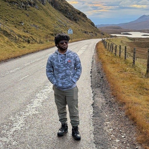 Professional Male seeks a single or double room Main Photo