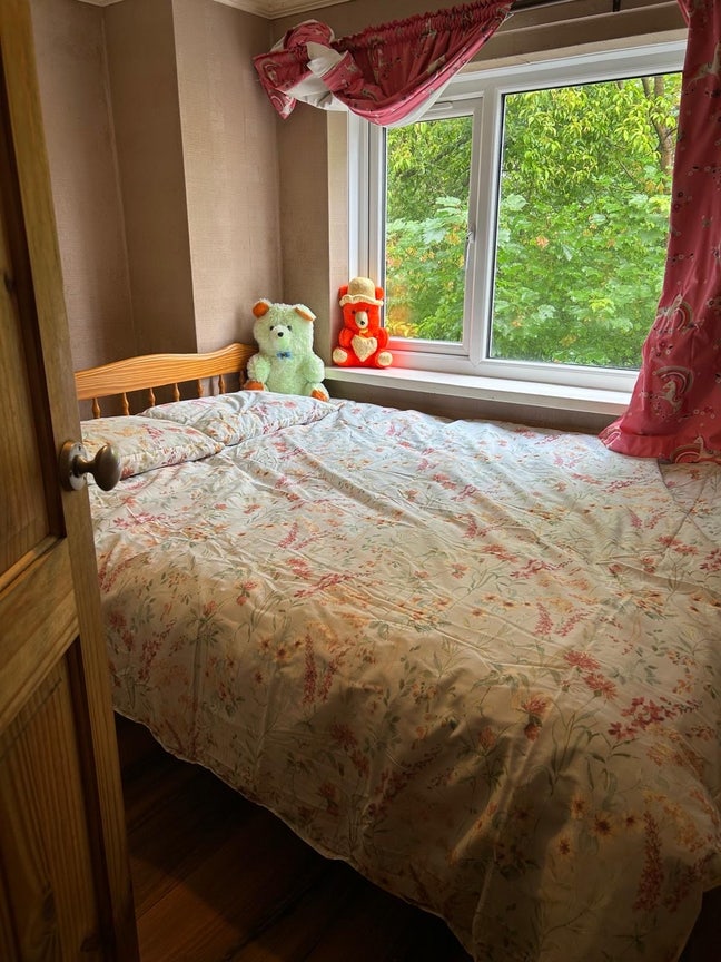 Double room near to cwmbran town centre  Main Photo