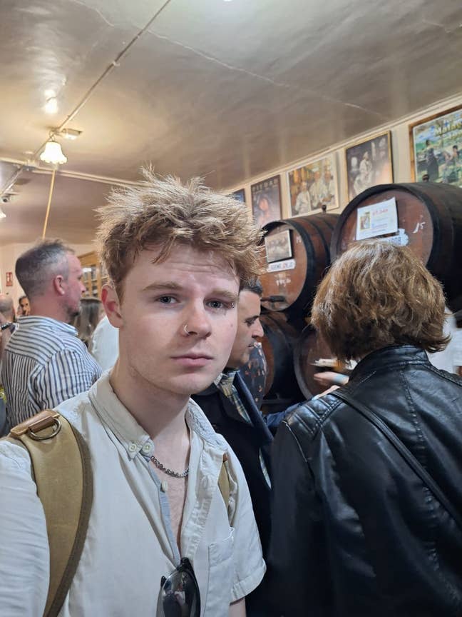 Ziggy 22M, Looking to live in Clapham  Main Photo