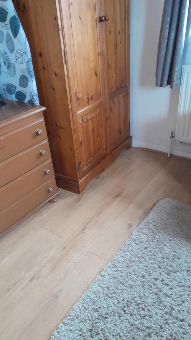 A good sized single room available for rent Main Photo