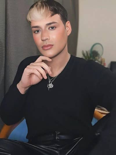 🏳️‍🌈Student Looking For Room October Main Photo