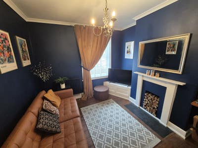Double  Room inc Bills Barbourne  Main Photo