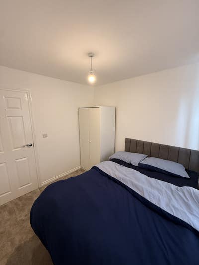📍 Double bed room for Rent – House Share in Middl Main Photo
