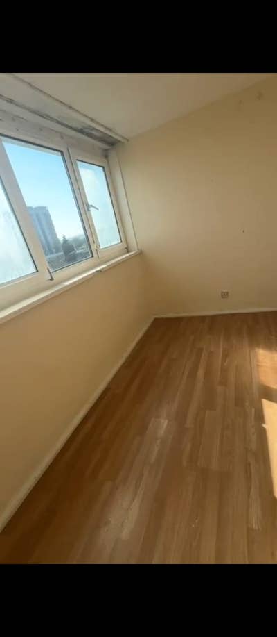 Spacious 2-Bed Flat for Rent- TW5 0UZ Main Photo