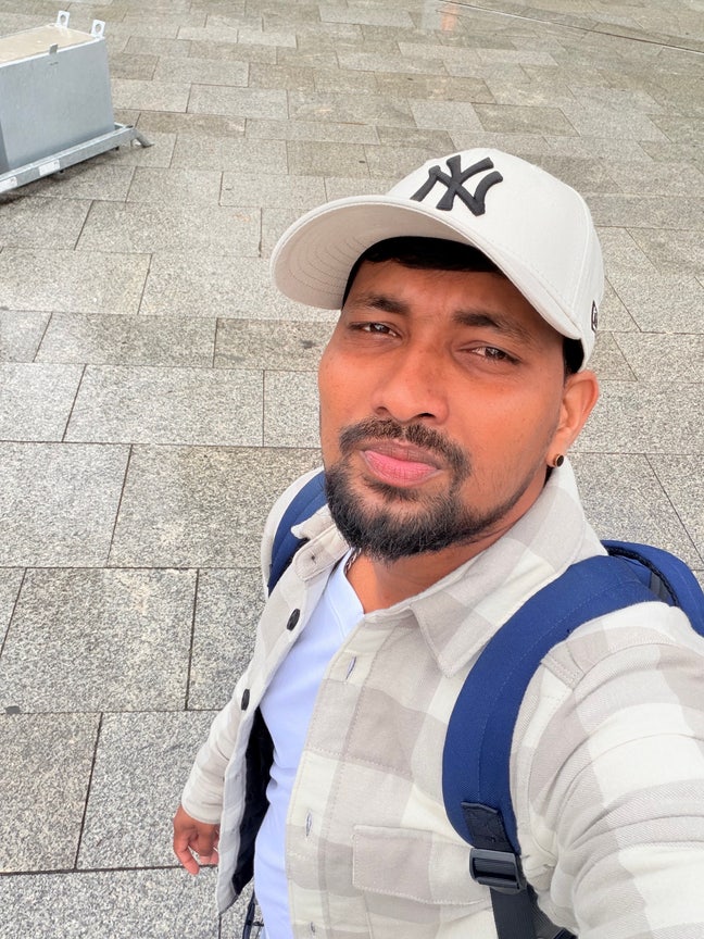 Hi My name is Shiva, I am 29 years old. I am ... Main Photo