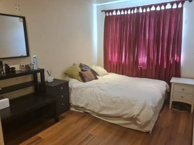🏡 Double and Single Room | NW7 | All Bills Inc Main Photo