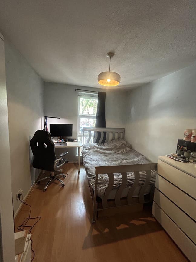 Double Bedroom, Modern Flat Archway only &pound;740 pcm Main Photo