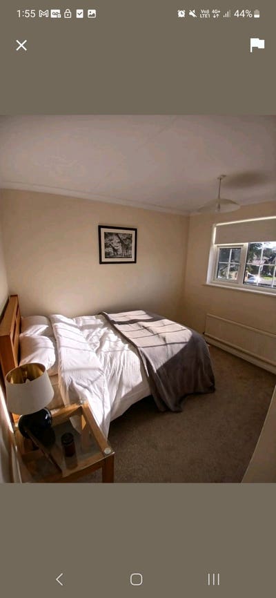 &pound;900 bills Inc Double Near Station Main Photo