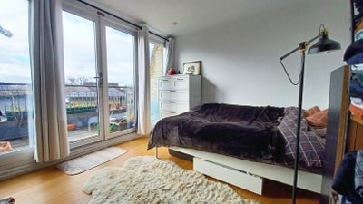 Beautiful 1 bedroom with a terrace in camden! Main Photo