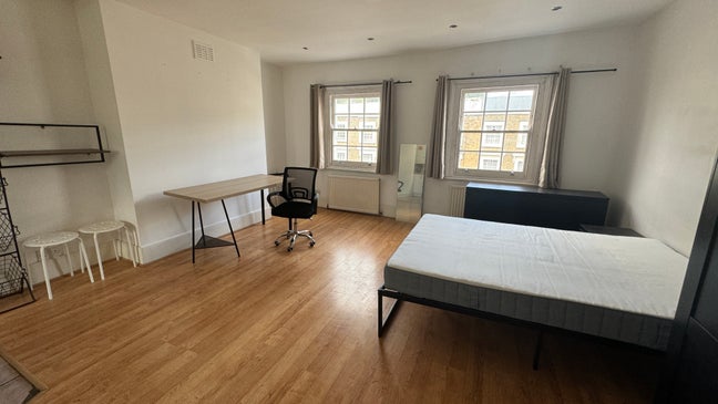 Beautiful Studio located in angel! Main Photo