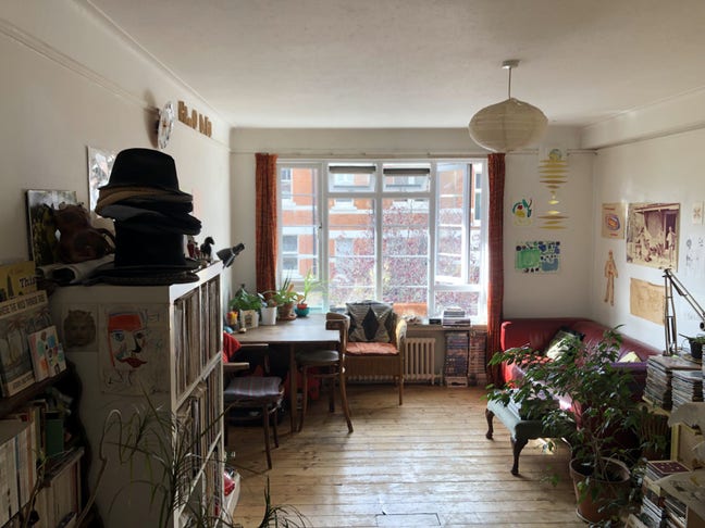 Large Double Room in Central Brixton Main Photo