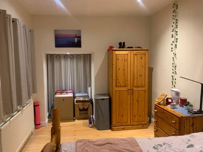 Ensuite in professional houseshare Main Photo