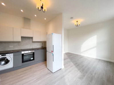 Charming double bedroom in Archway, N19 Main Photo
