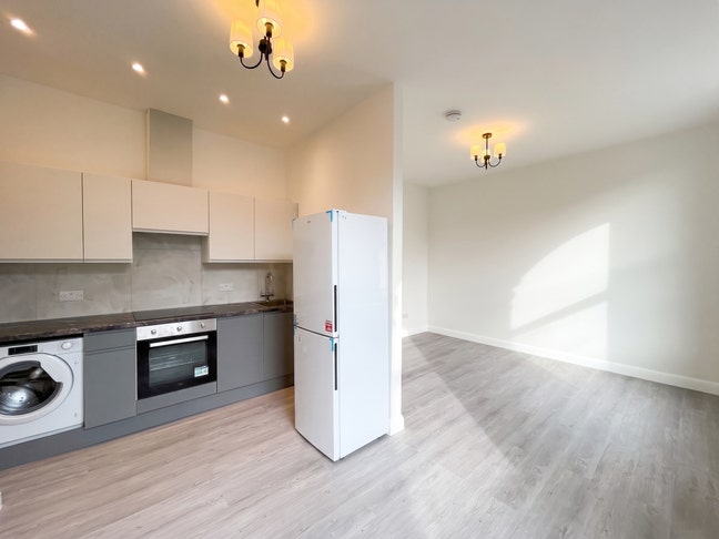 Charming double bedroom in Archway, N19 Main Photo