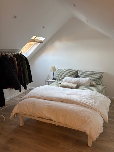 Double room available in Battersea area Main Photo
