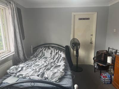 Spacious & Cosy Double Room for rent TW3 3RR Main Photo