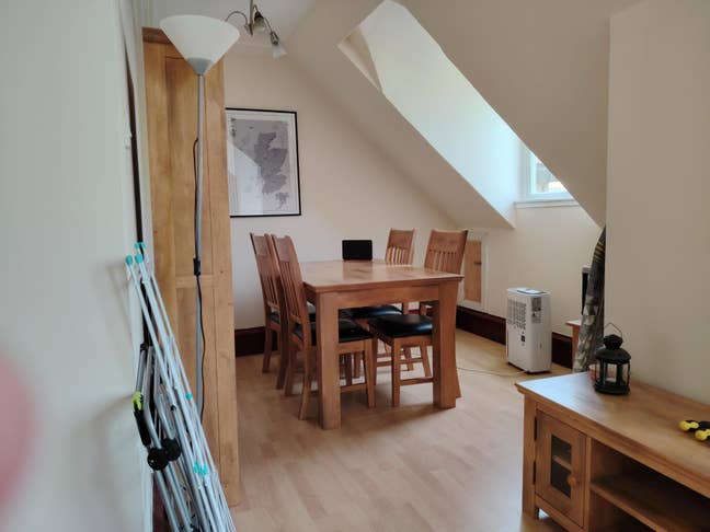 Rooms to rent in 2-bedroom flat. West Princes St. Main Photo