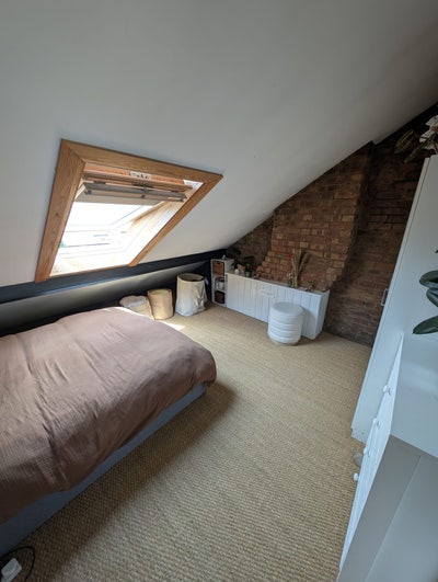 1 Double Bedroom, 1 Office & Bathroom Main Photo