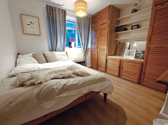 3 rooms available with the park view now!  Main Photo