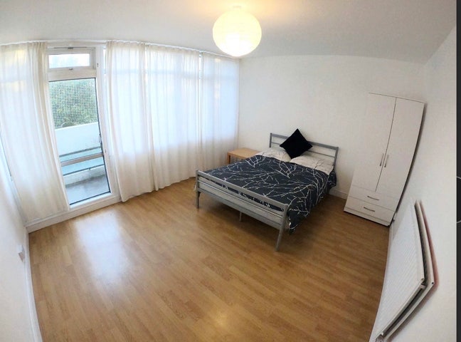 3 Rooms Available in a 3 Bed Flat 📍Brixton Main Photo