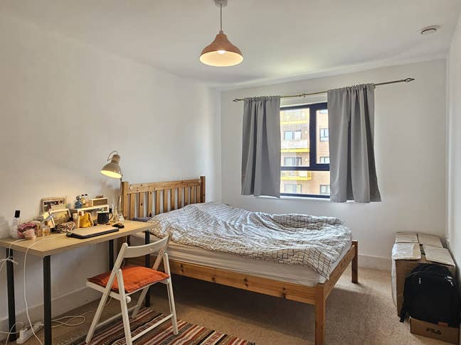 Double Room for Rent Near Blackhorse Road Station Main Photo